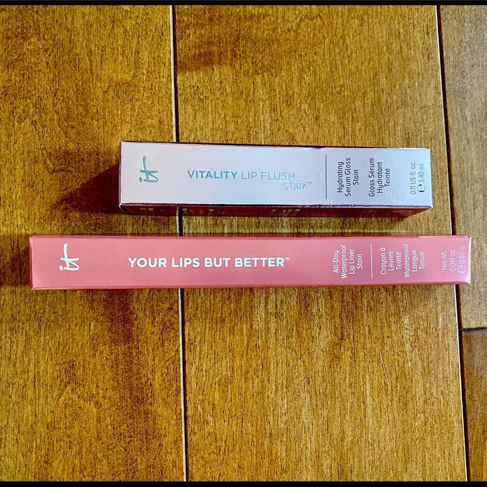 It Cosmetics Lip Gloss and Liner Set